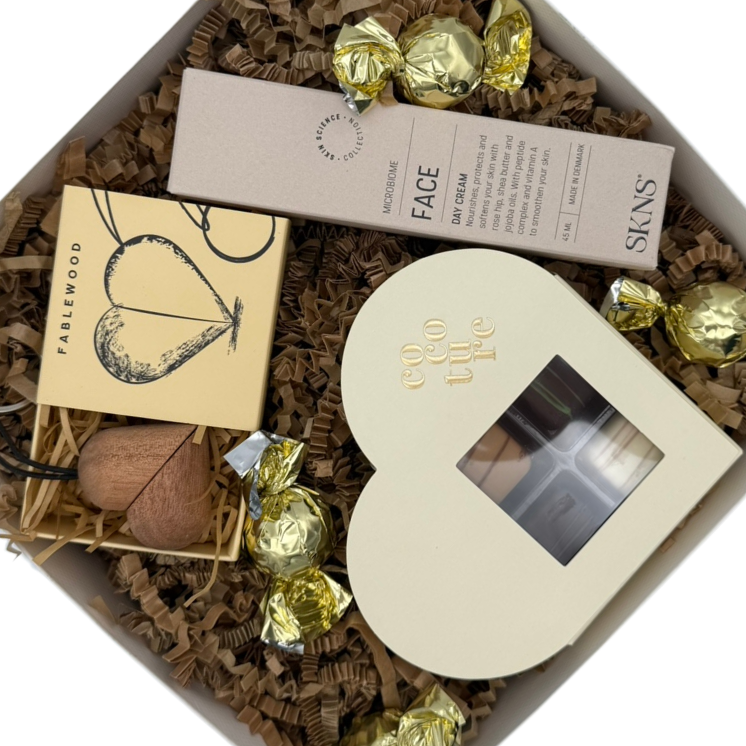 Gavebox | SKNS Dagcreme med Fablewood og konfekt